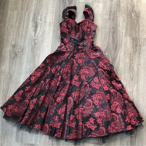 H & R Black and Red Dress with Petticoat size 4 NWT